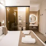 Cicerone's Luxury Pensión Roma