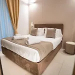 Cicerone's Luxury 4* Roma