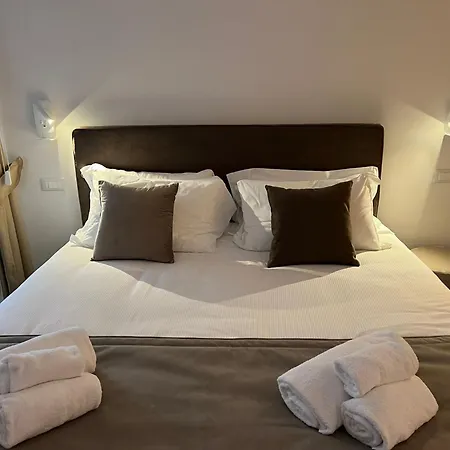 Cicerone's Luxury Gæstehus 4*